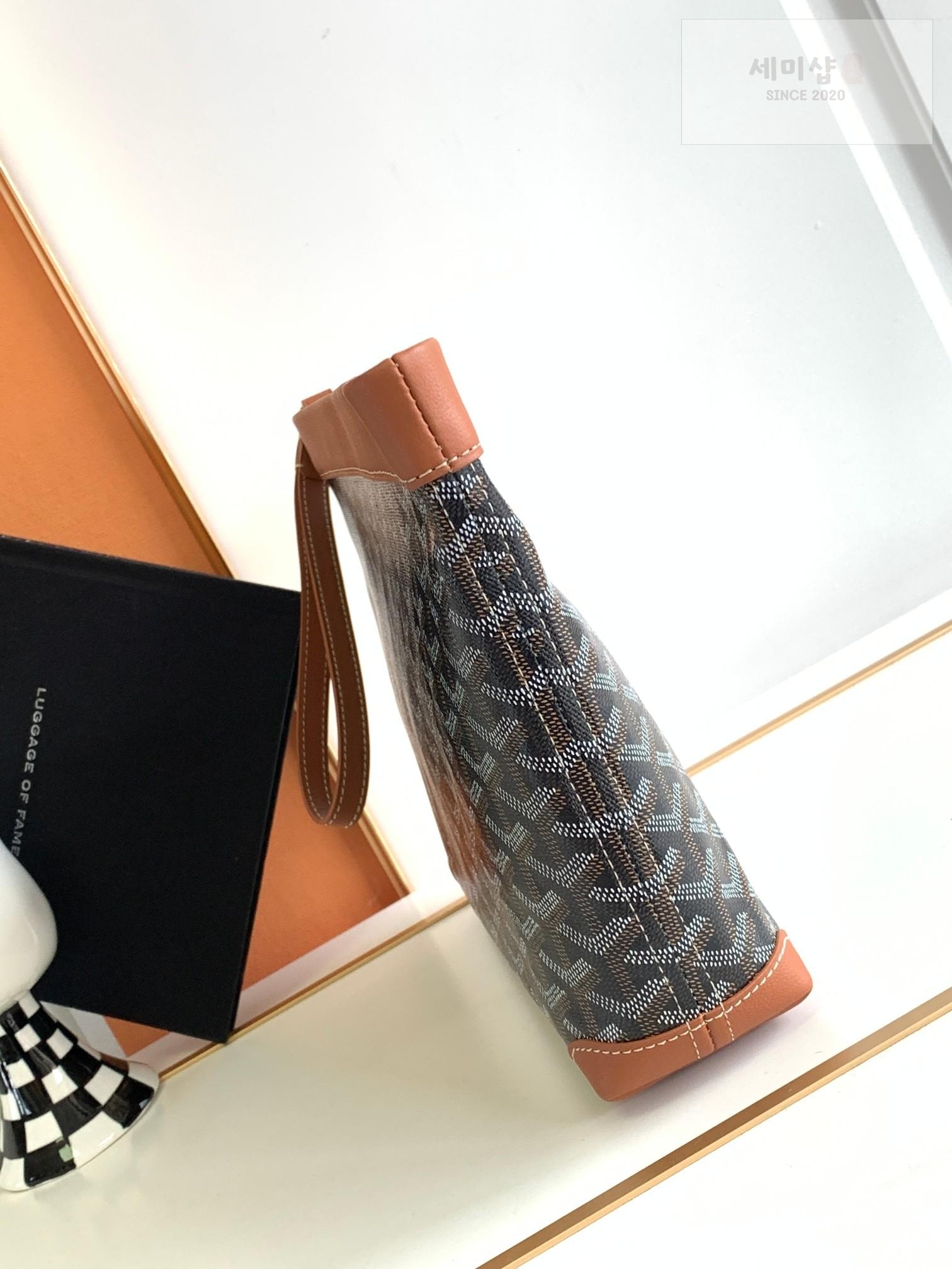 G O Y A R D Goyard Pochette Conti Bag 36번 이미지