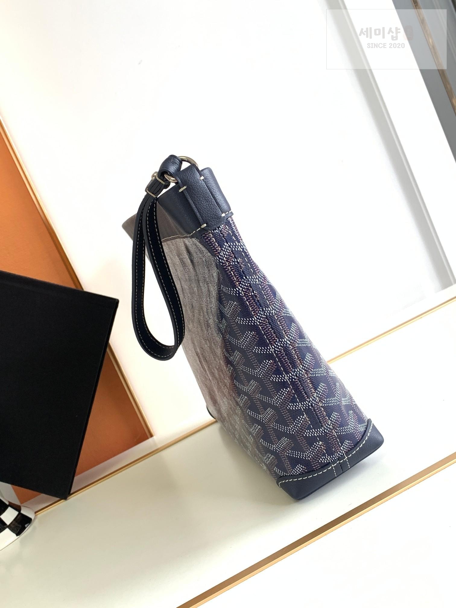 G O Y A R D Goyard Pochette Conti Bag 45번 이미지