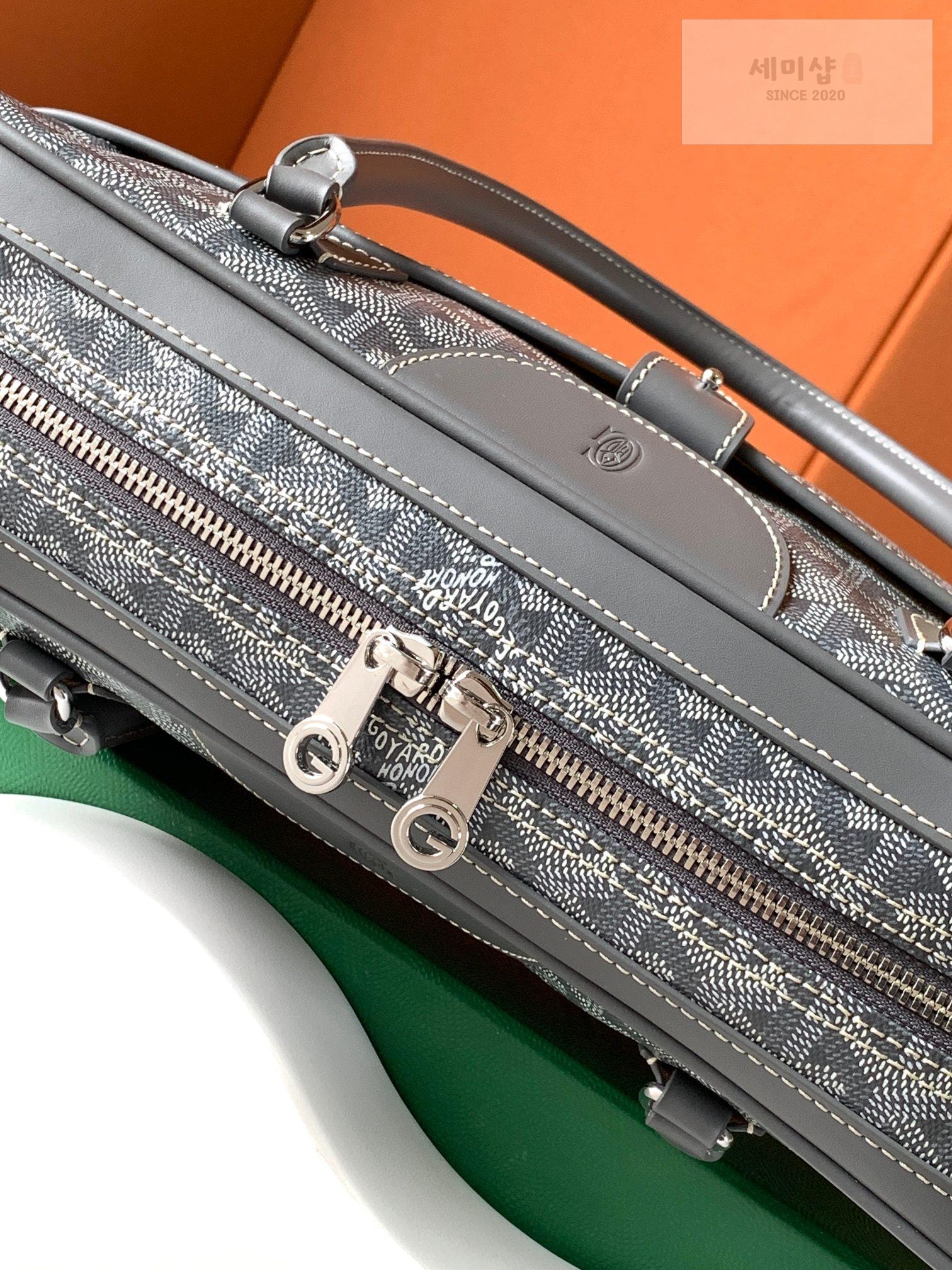 G O Y A R D Goyard Saint Martin Bag 53번 이미지