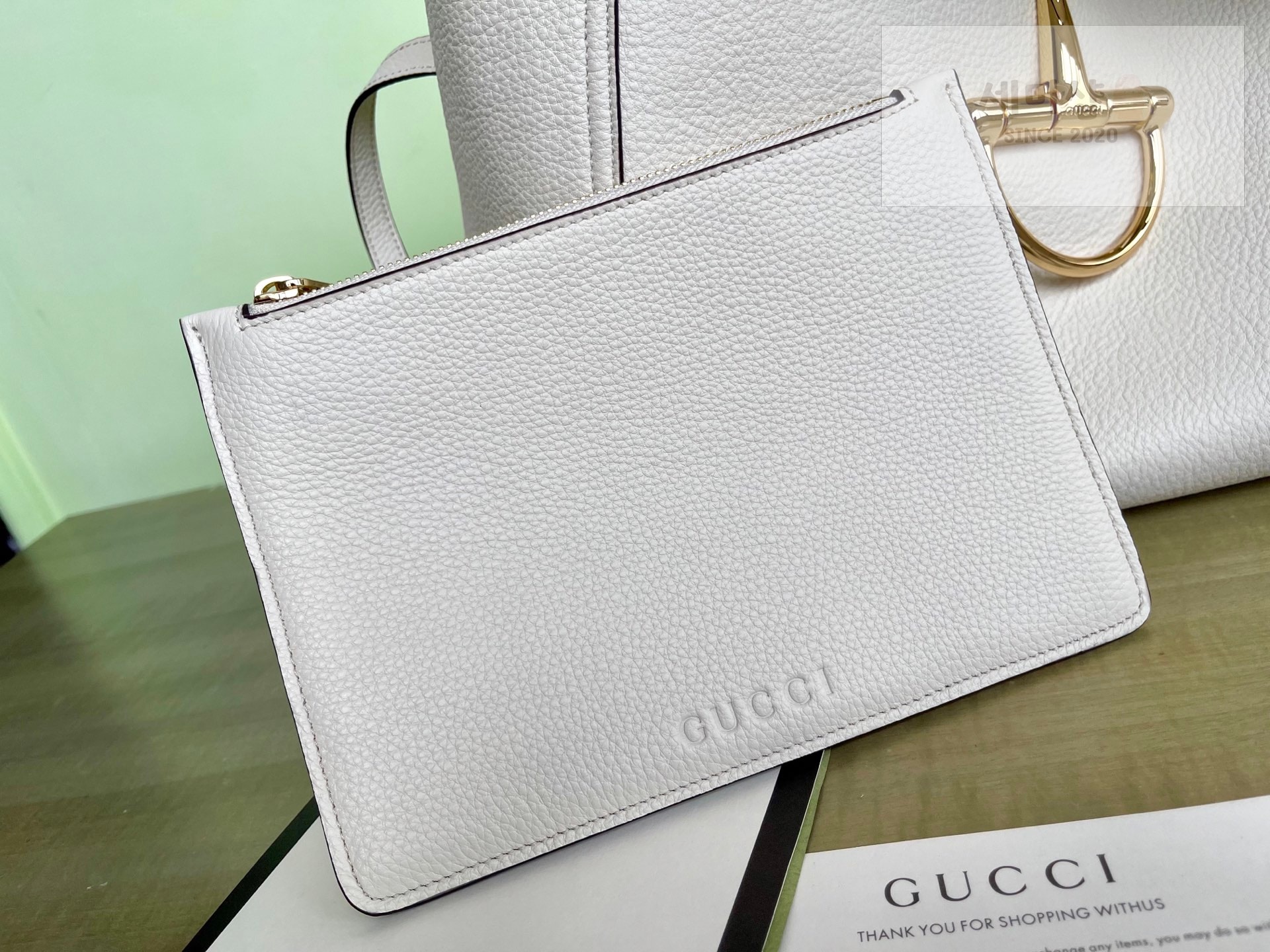 Gucci 구찌 소프트비트 맥시 숄더백 화이트 Bag 8번 이미지