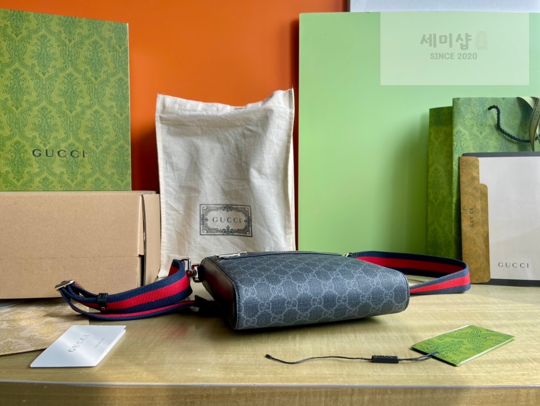Gucci 구찌 GG 블랙 스몰 메신저백 블랙 캔버스 Bag 4번 이미지