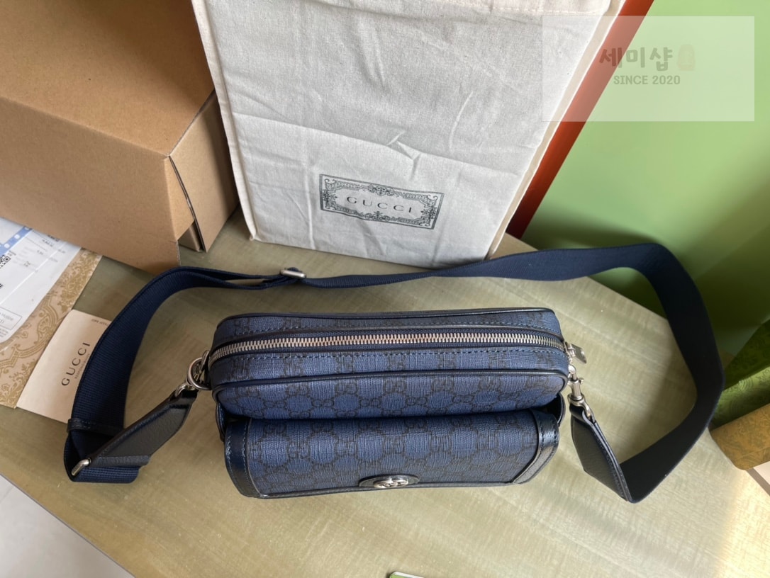 Gucci 구찌 GG 수프림 미디엄 메신저백 블랙 그레이 캔버스 Bag 7번 이미지