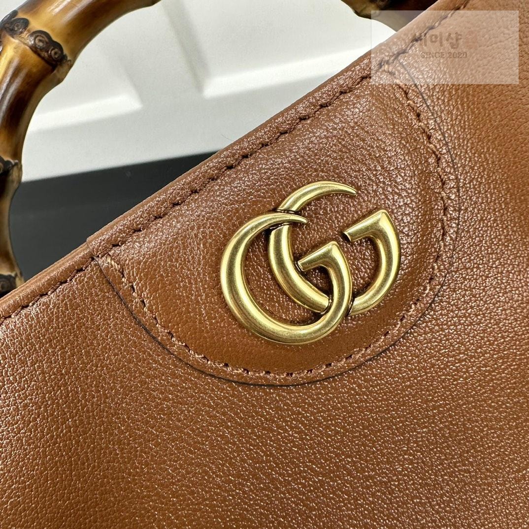 Gucci Gucci Diana Shoulder Bag 6번 이미지
