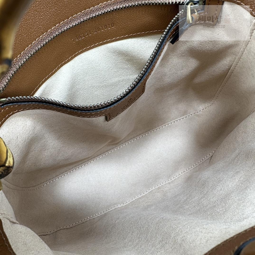 Gucci Gucci Diana Shoulder Bag 8번 이미지