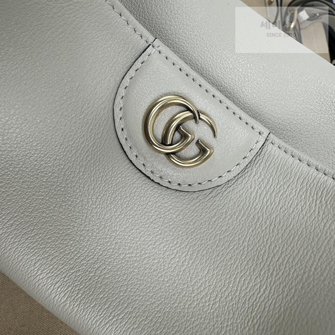 Gucci Gucci Diana Shoulder Bag 13번 이미지