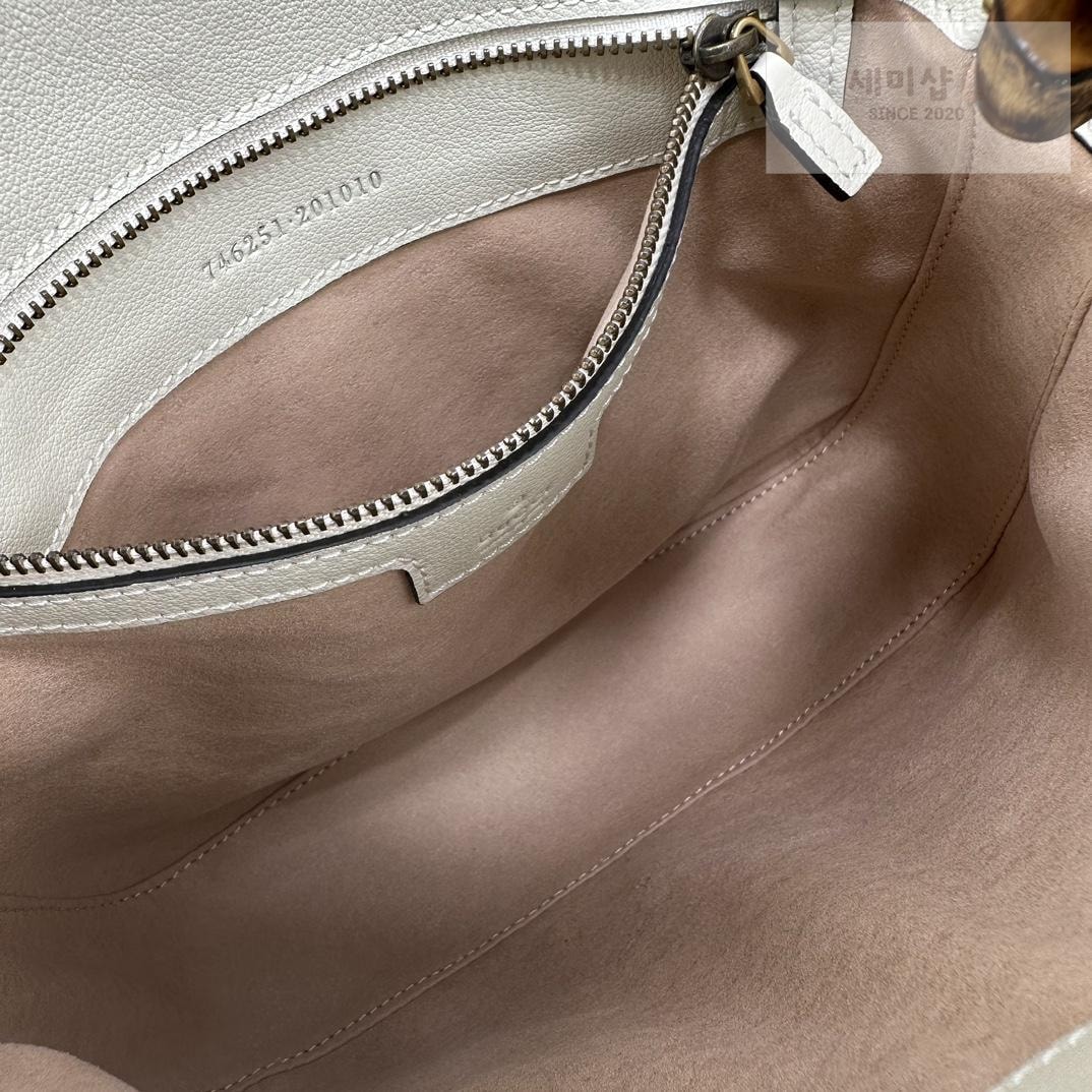 Gucci Gucci Diana Shoulder Bag 15번 이미지