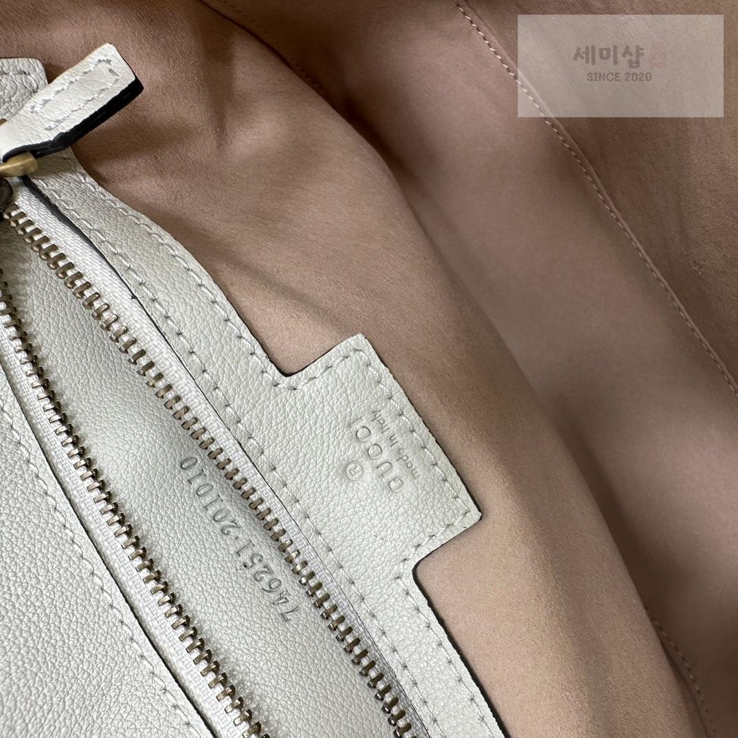 Gucci Gucci Diana Shoulder Bag 16번 이미지