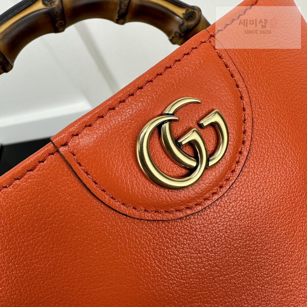 Gucci Gucci Diana Shoulder Bag 20번 이미지