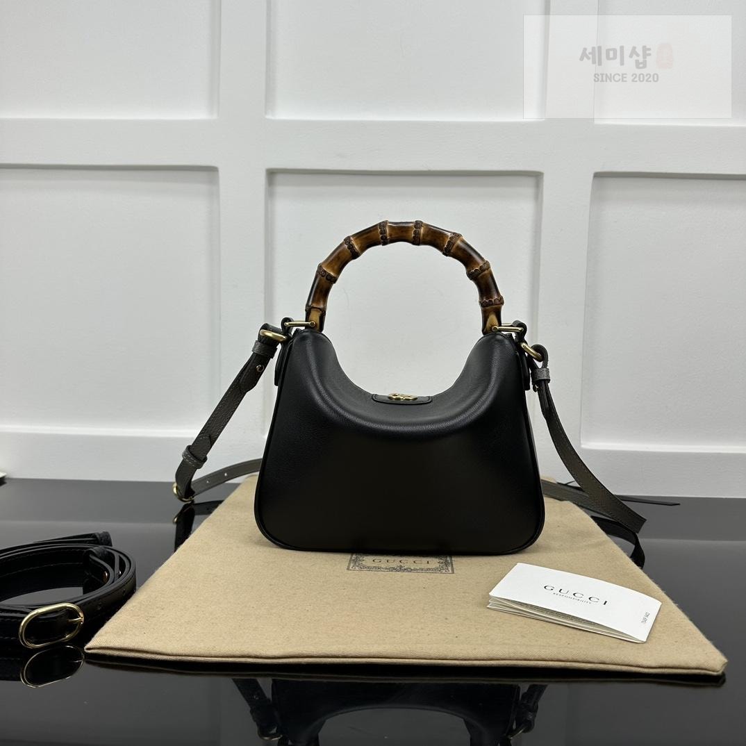 Gucci Gucci Diana Shoulder Bag 24번 이미지