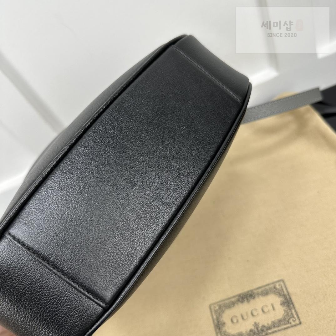 Gucci Gucci Diana Shoulder Bag 33번 이미지