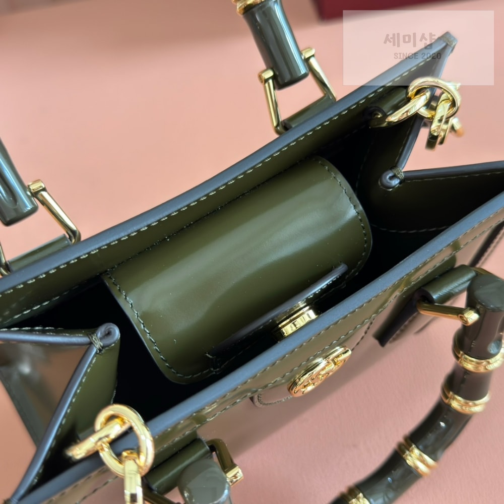 Gucci Gucci Diana Small Tote Bag 35번 이미지