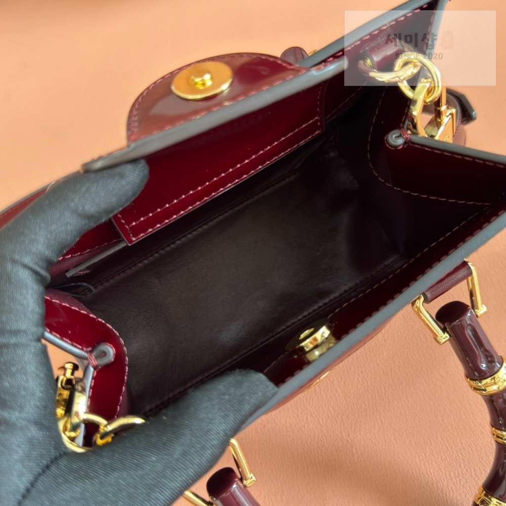 Gucci Gucci Diana Small Tote Bag 15번 이미지