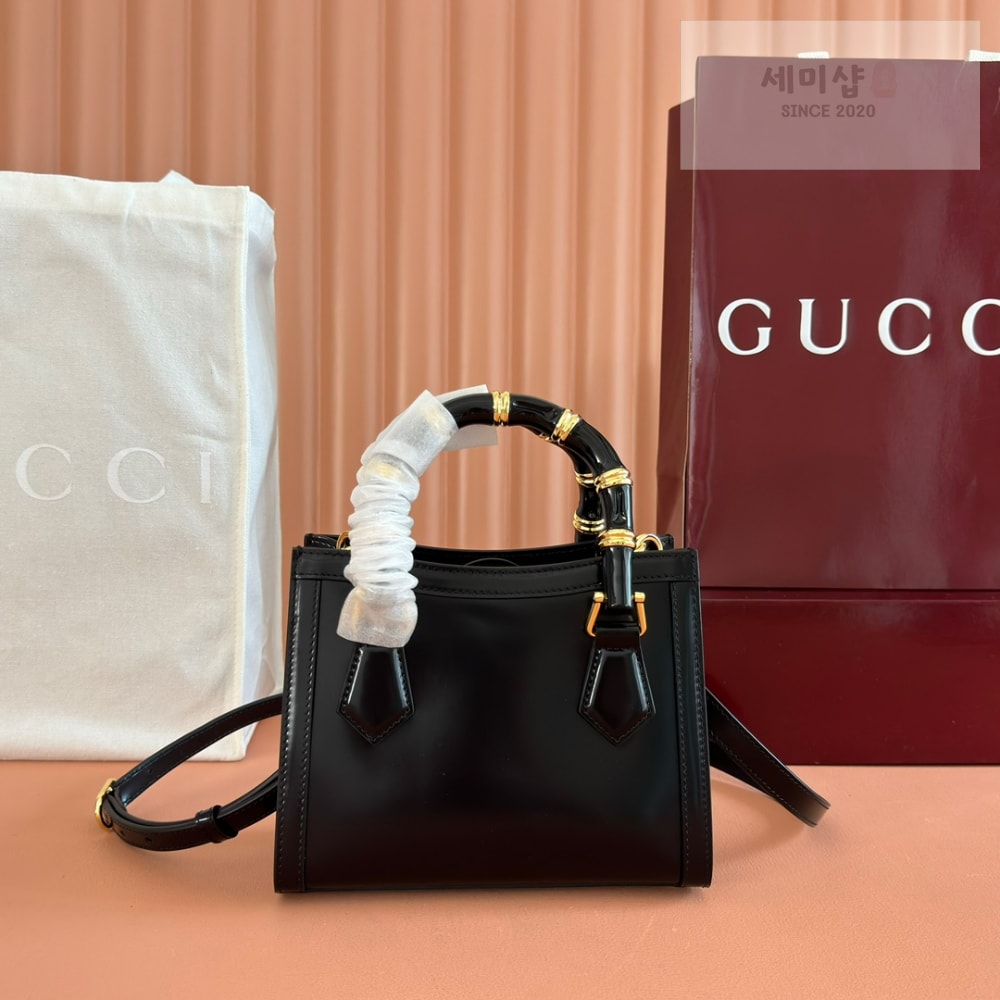 Gucci Gucci Diana Small Tote Bag 16번 이미지