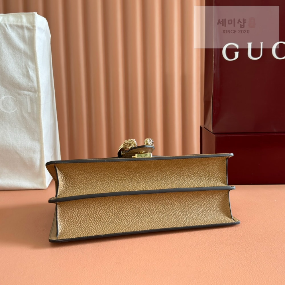 Gucci Gucci Dionysus Medium Shoulder Bag 8번 이미지