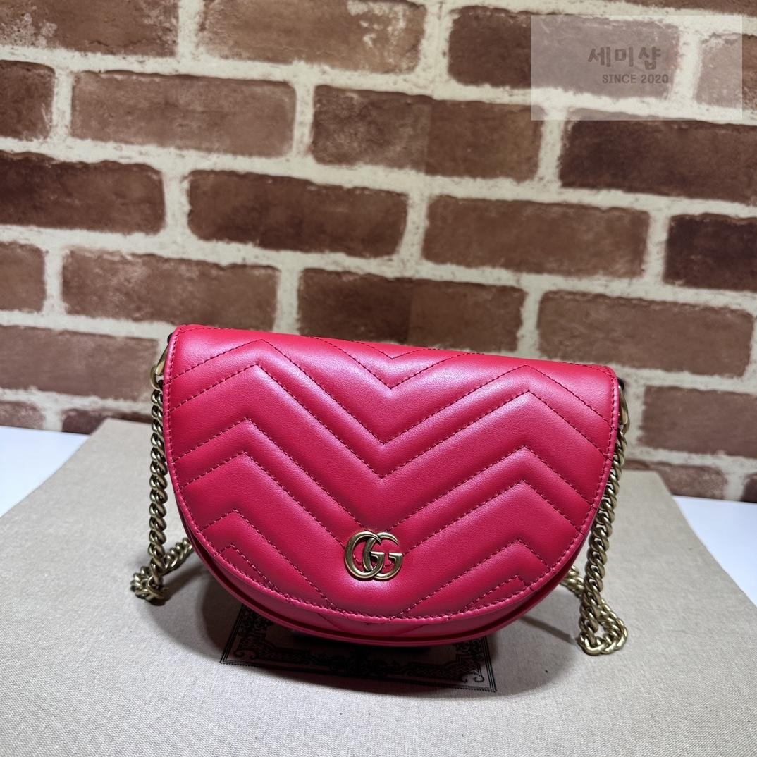 Gucci Gucci GG Marmont Matelasse Mini Chain Bag 40번 이미지