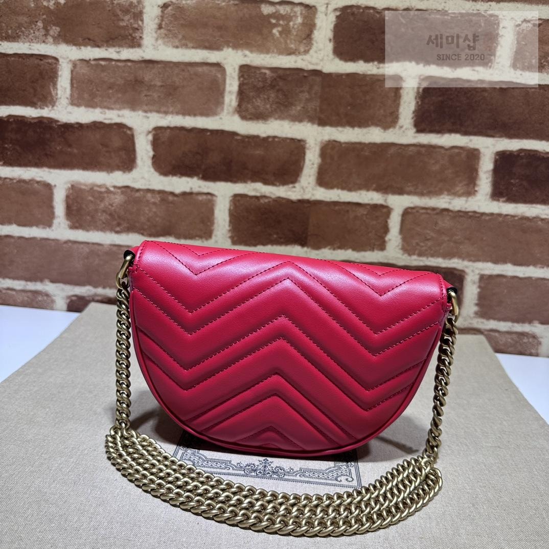 Gucci Gucci GG Marmont Matelasse Mini Chain Bag 32번 이미지