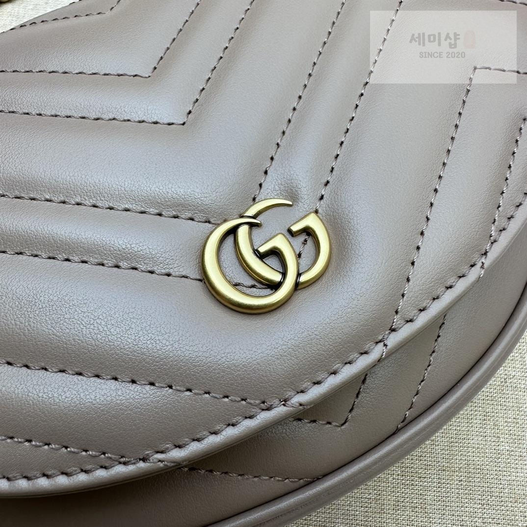 Gucci Gucci GG Marmont Matelasse Mini Chain Bag 22번 이미지