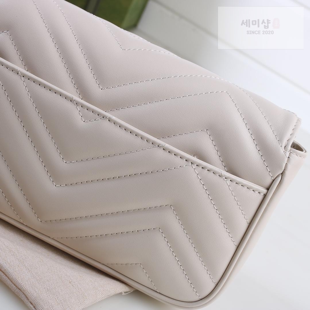 Gucci Gucci GG Marmont Mini Bag 5번 이미지
