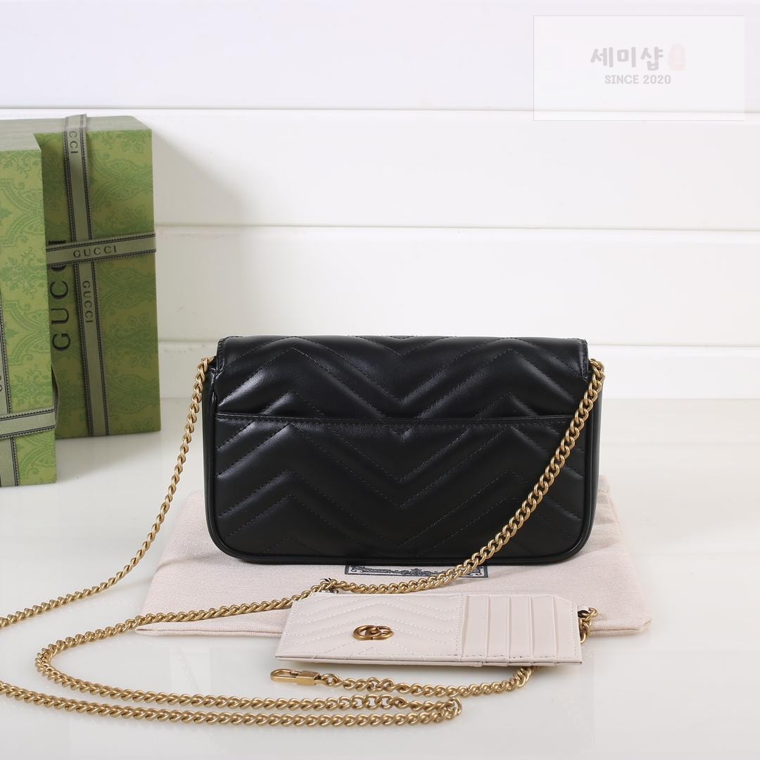 Gucci Gucci GG Marmont Mini Bag 16번 이미지