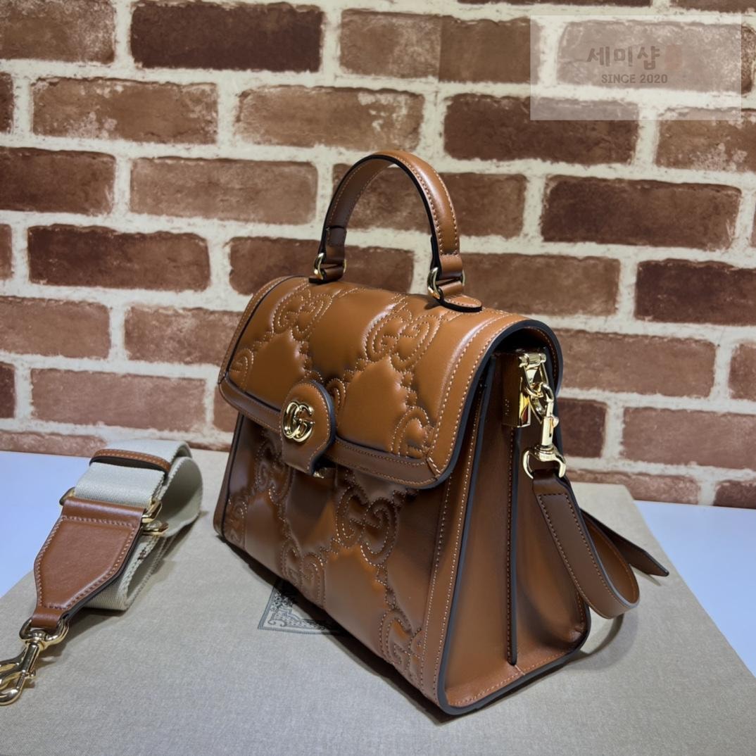 Gucci Gucci GG Matelasse Leather Bag 32번 이미지