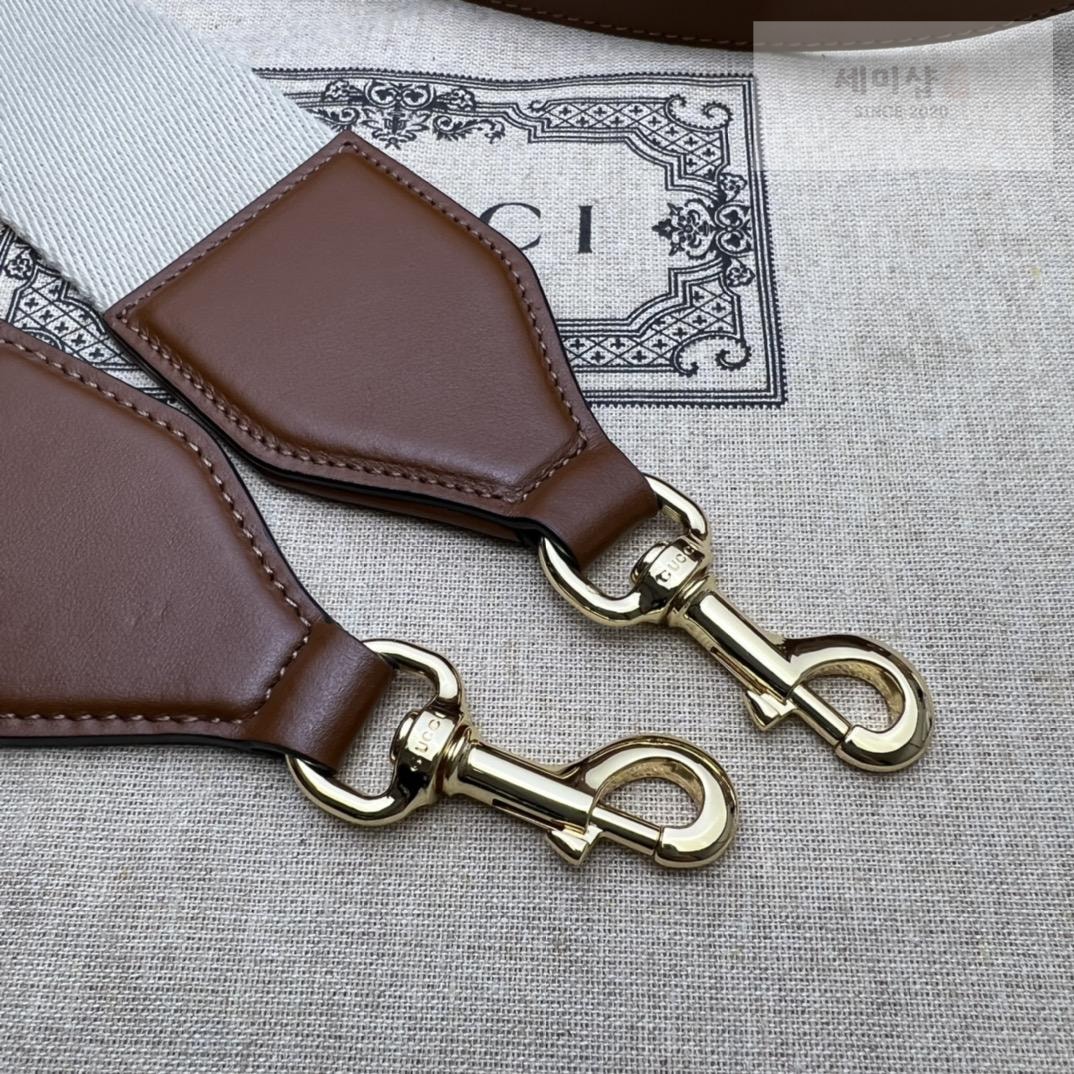 Gucci Gucci GG Matelasse Leather Bag 15번 이미지