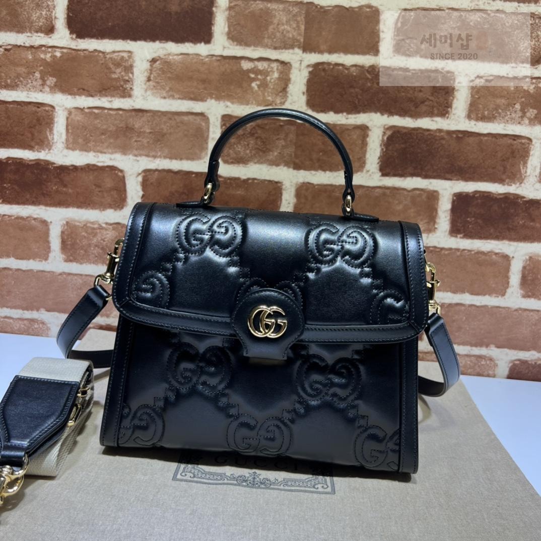 Gucci Gucci GG Matelasse Leather Bag 24번 이미지