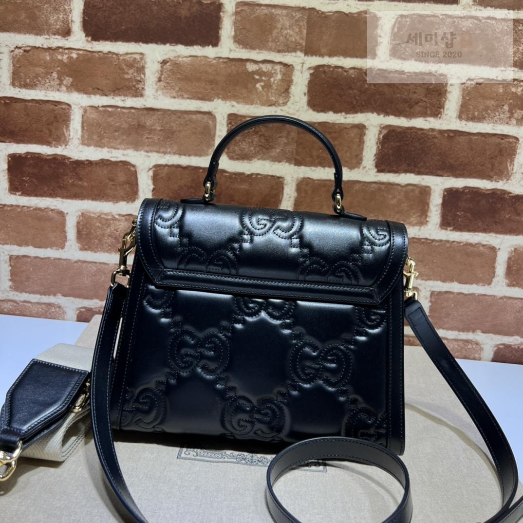 Gucci Gucci GG Matelasse Leather Bag 25번 이미지