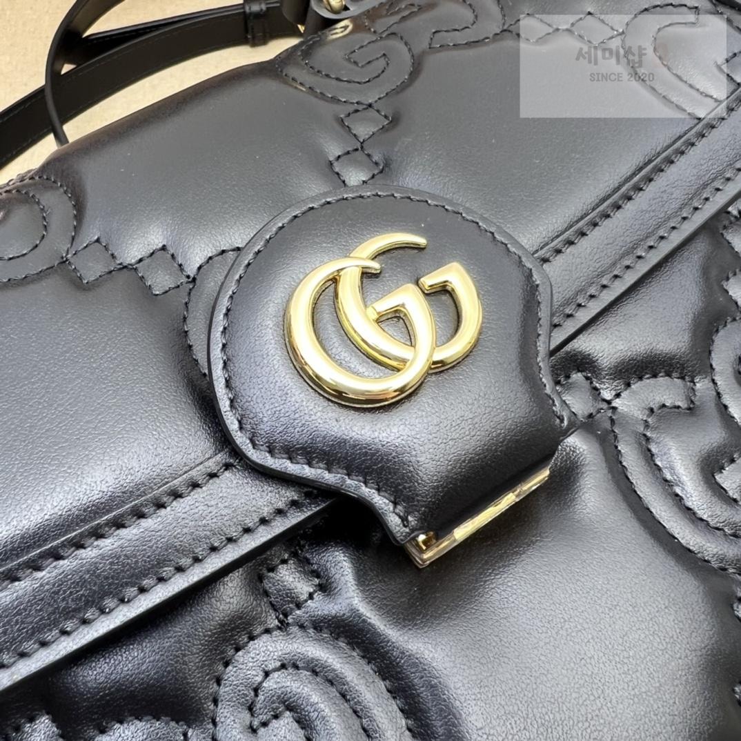 Gucci Gucci GG Matelasse Leather Bag 27번 이미지