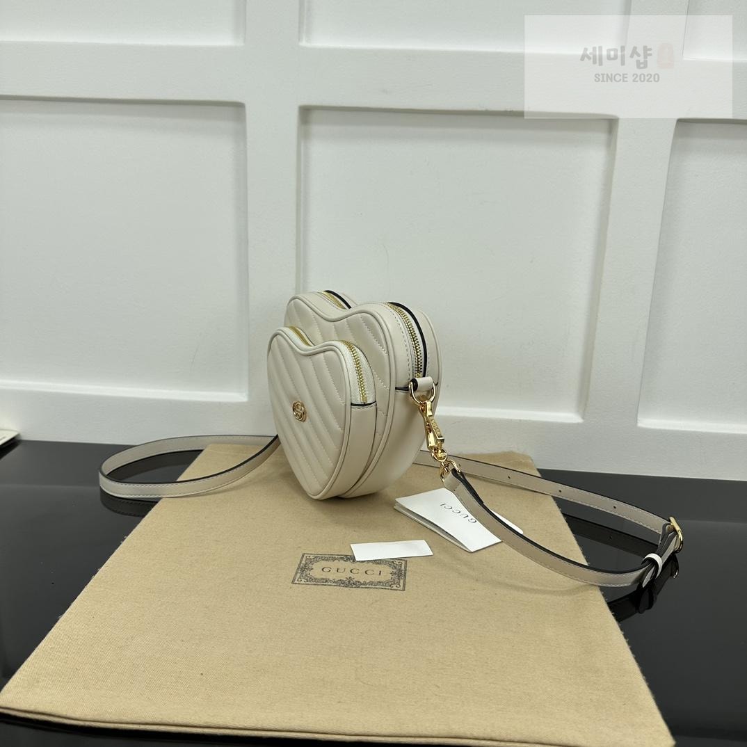 Gucci Gucci Interlocking GG Mini Heart Shoulder Bag 3번 이미지