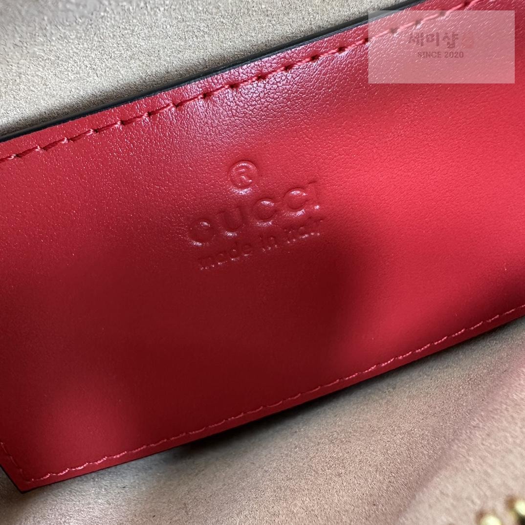 Gucci Gucci Interlocking GG Mini Heart Shoulder Bag 11번 이미지