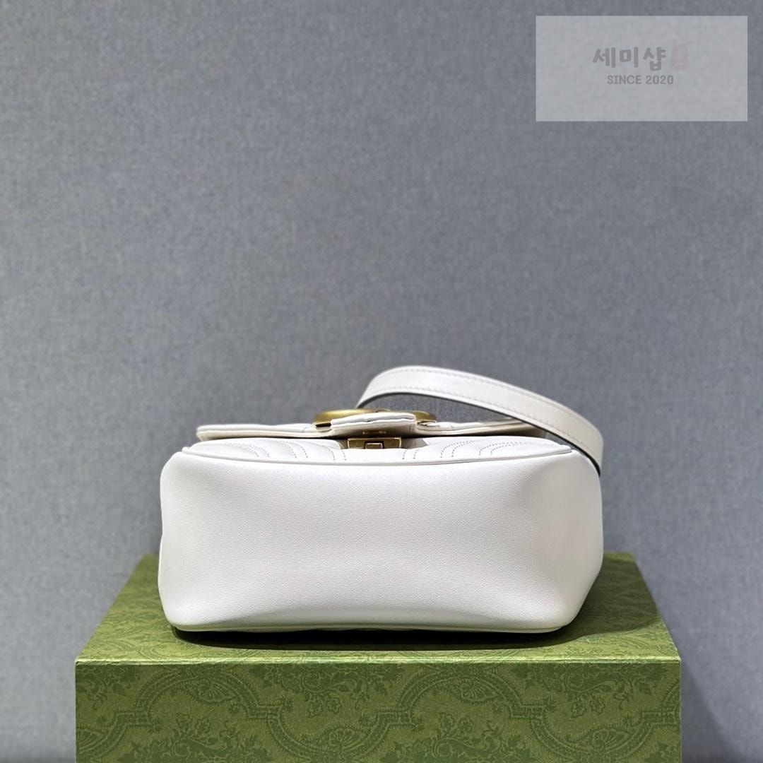 Gucci Gucci Marmont Matelasse Mini Bag 3번 이미지