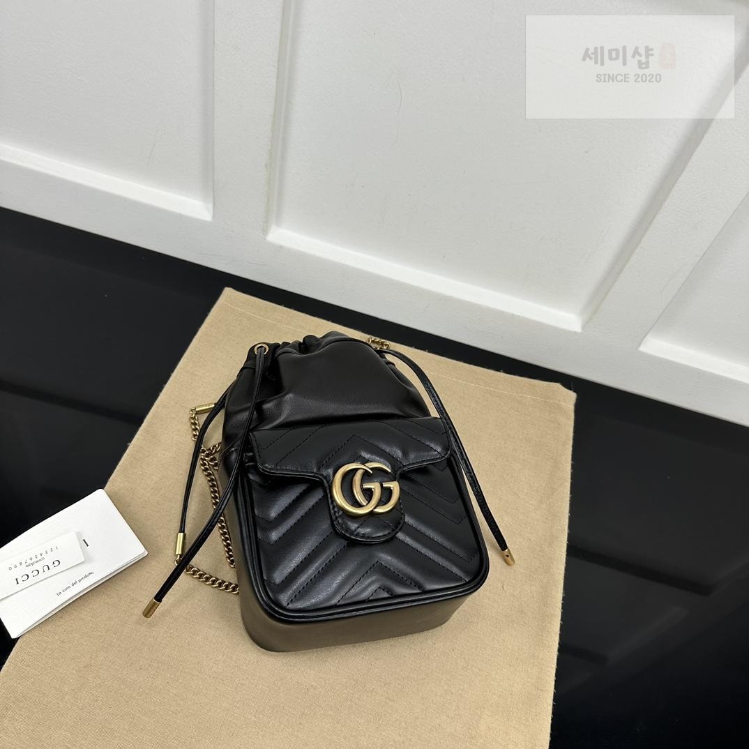 Gucci Gucci Marmont Mini Bucket Bag 15번 이미지