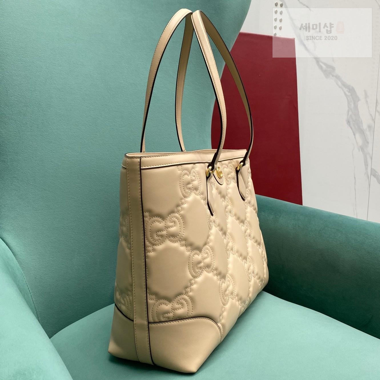 Gucci Gucci Matelasse Leather Tote Bag 11번 이미지