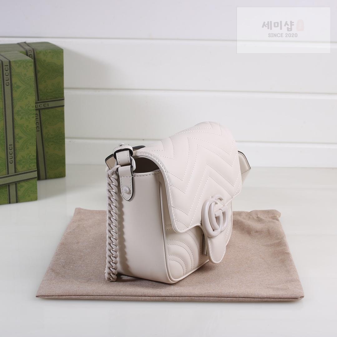 Gucci Gucci Matelasse Shoulder Bag 3번 이미지