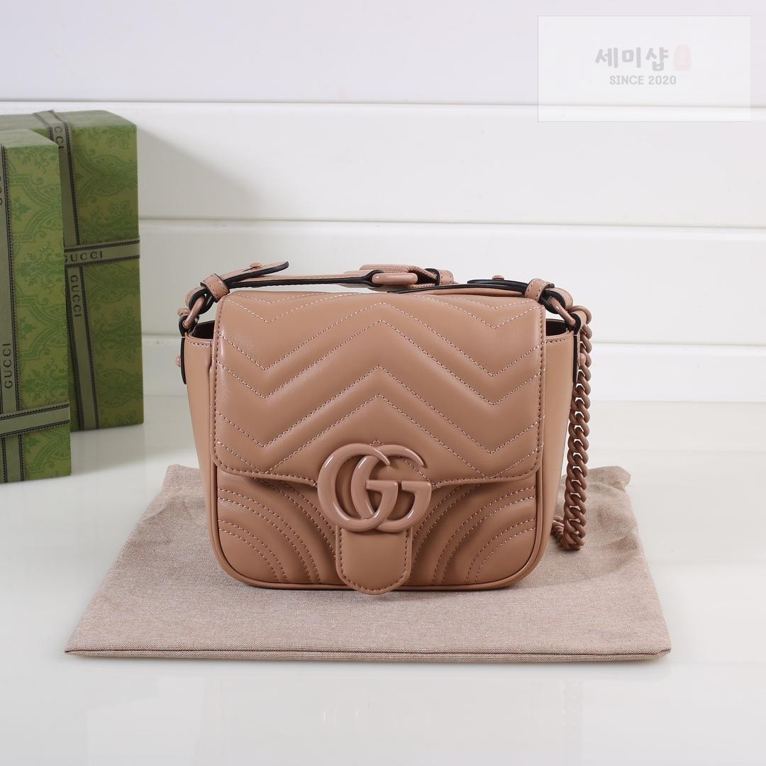 Gucci Gucci Matelasse Shoulder Bag 9번 이미지