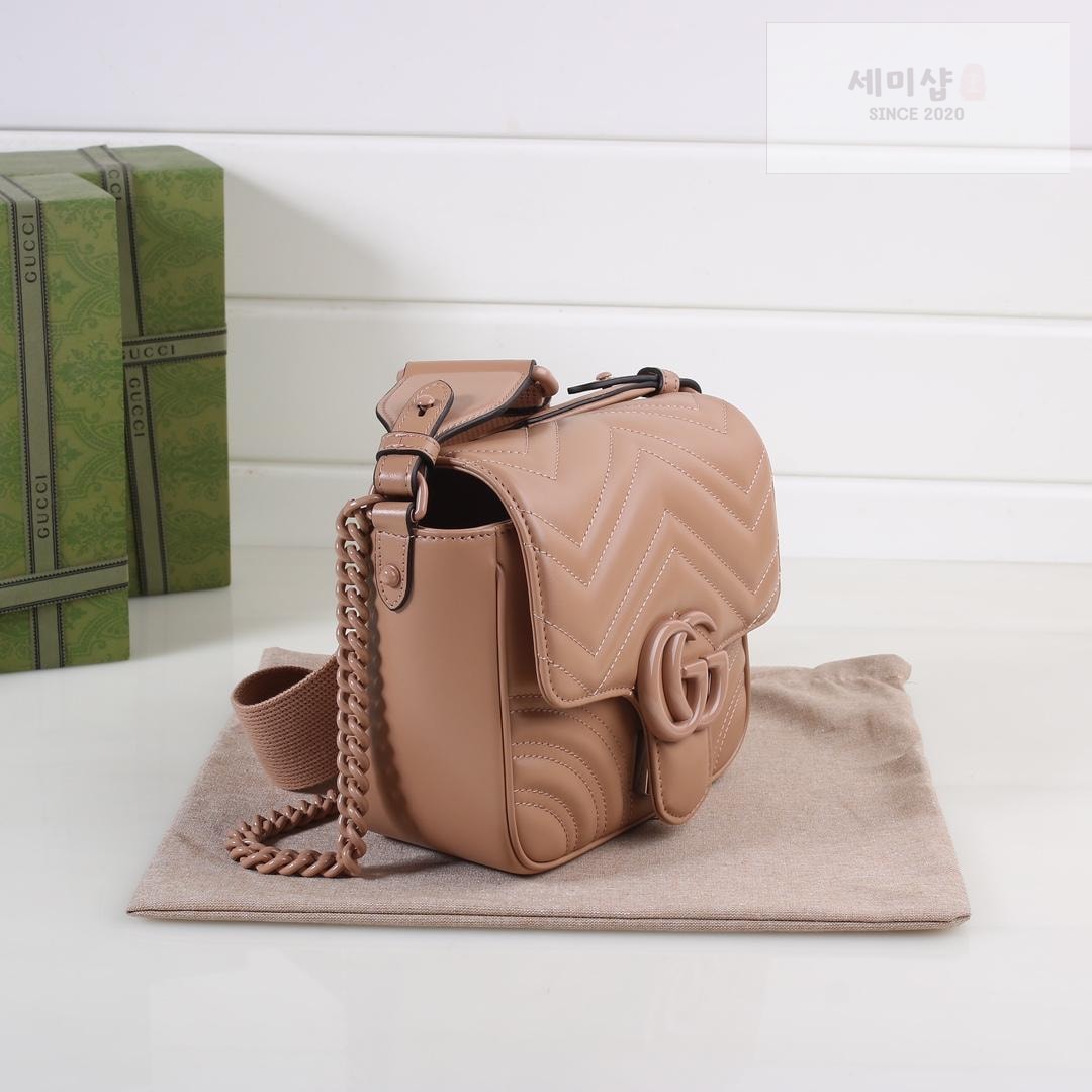Gucci Gucci Matelasse Shoulder Bag 11번 이미지