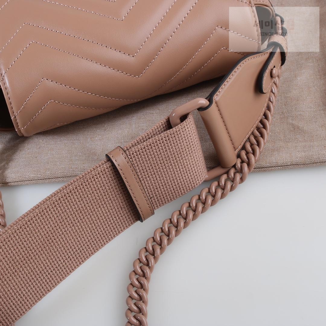 Gucci Gucci Matelasse Shoulder Bag 13번 이미지