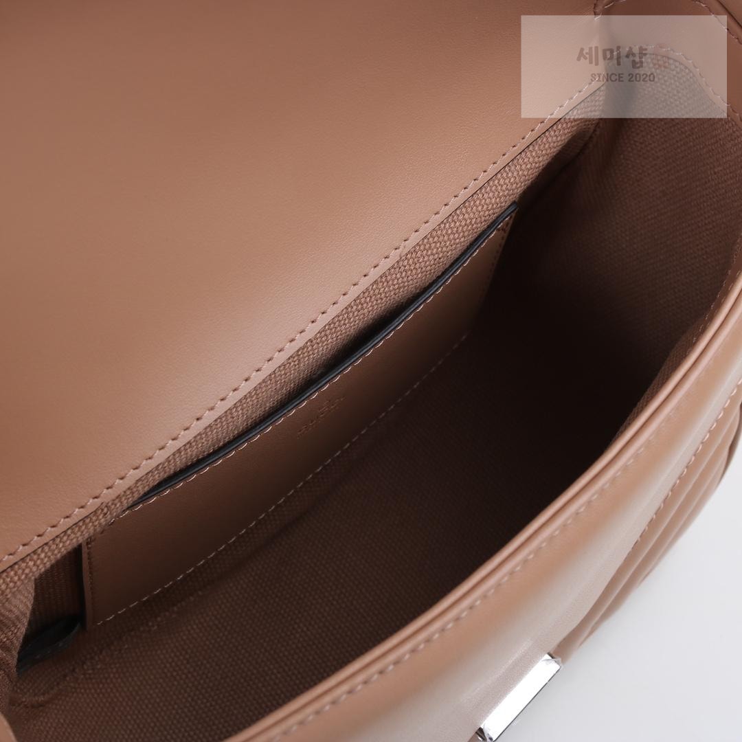 Gucci Gucci Matelasse Shoulder Bag 22번 이미지