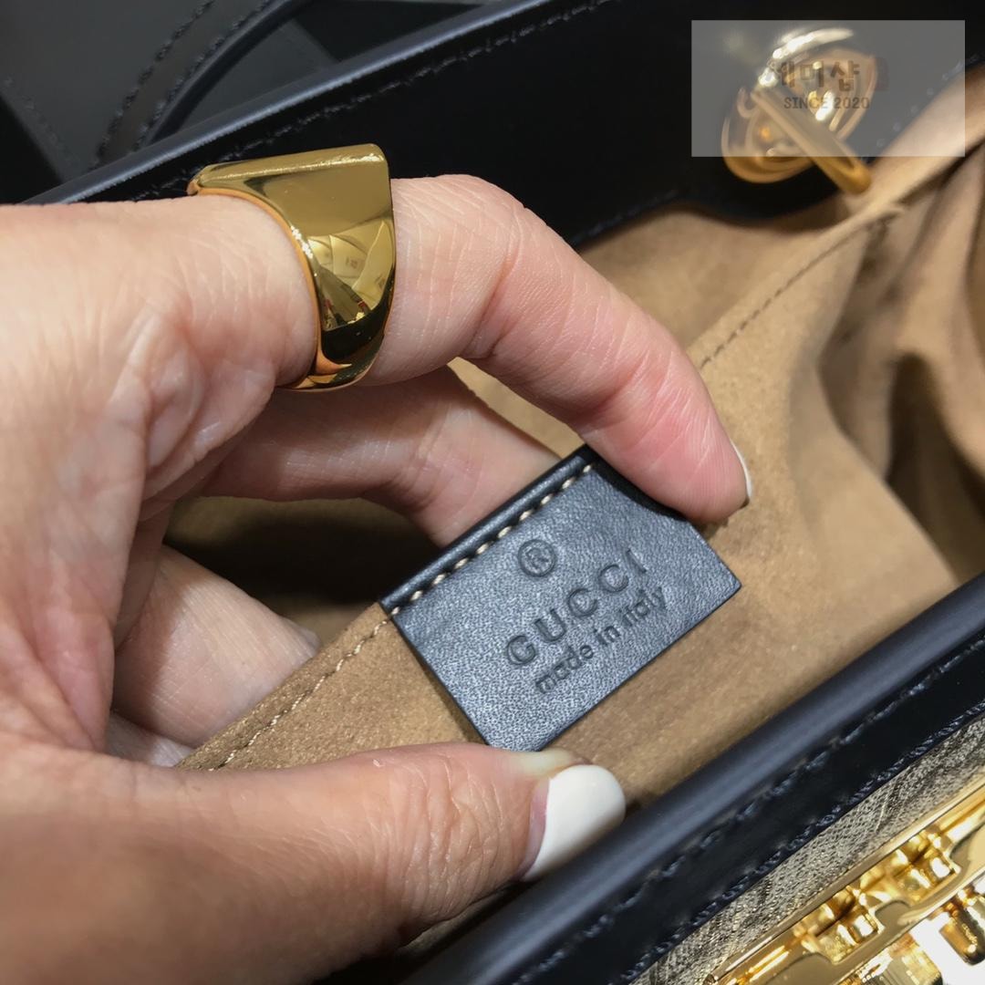 Gucci Gucci Paddle Lock GG Shoulder Bag 13번 이미지