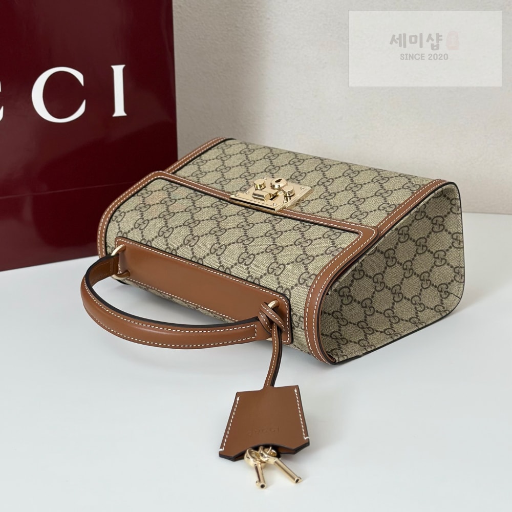 Gucci Gucci Padlock Medium Top Handle Bag 8번 이미지