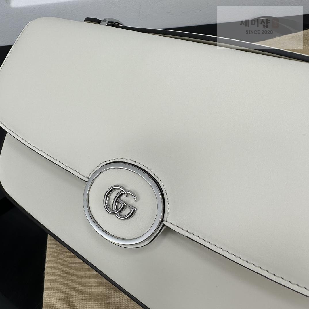 Gucci Gucci Petite GG Bag 19번 이미지