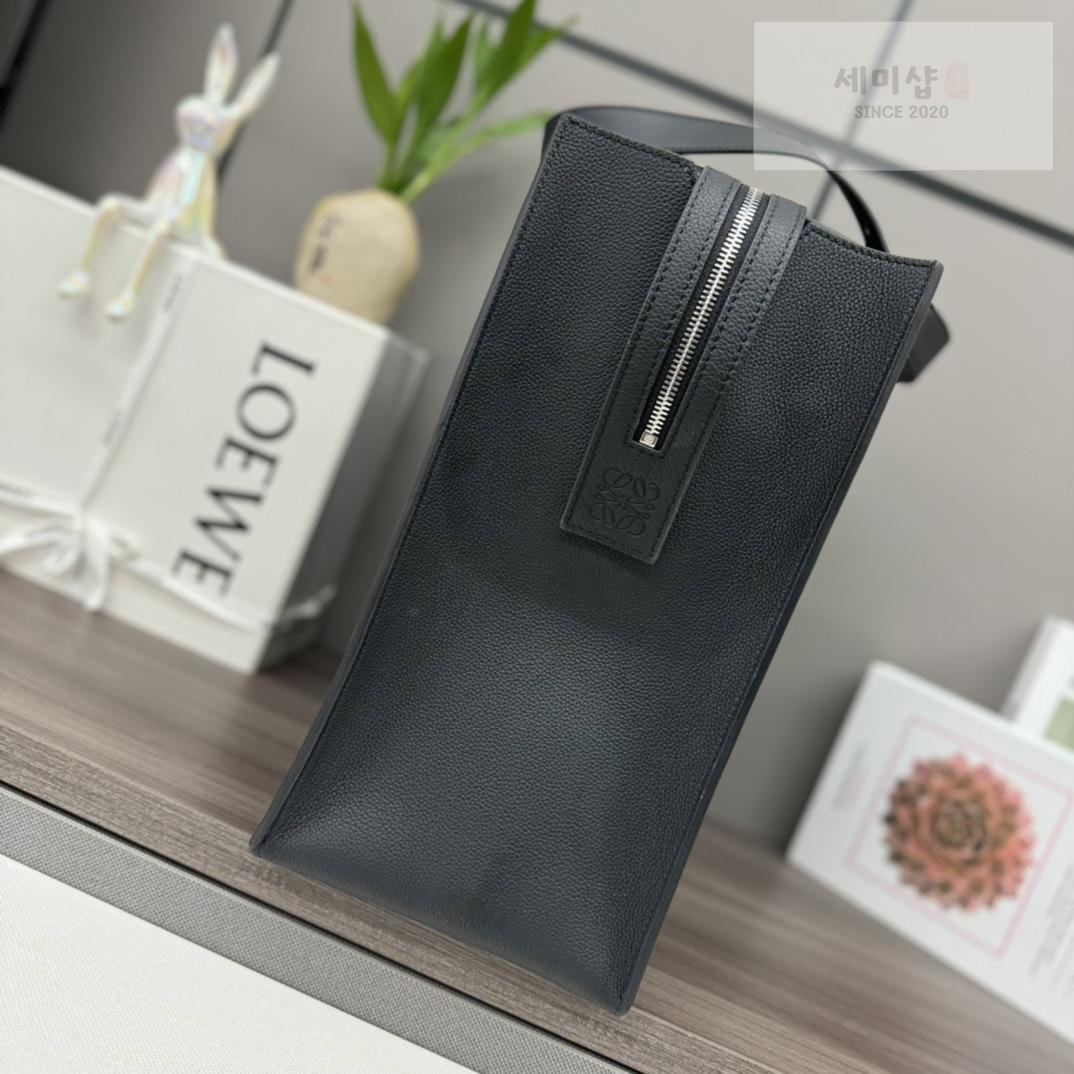 Loewe Loewe Buckle Zip Tote Bag 4번 이미지