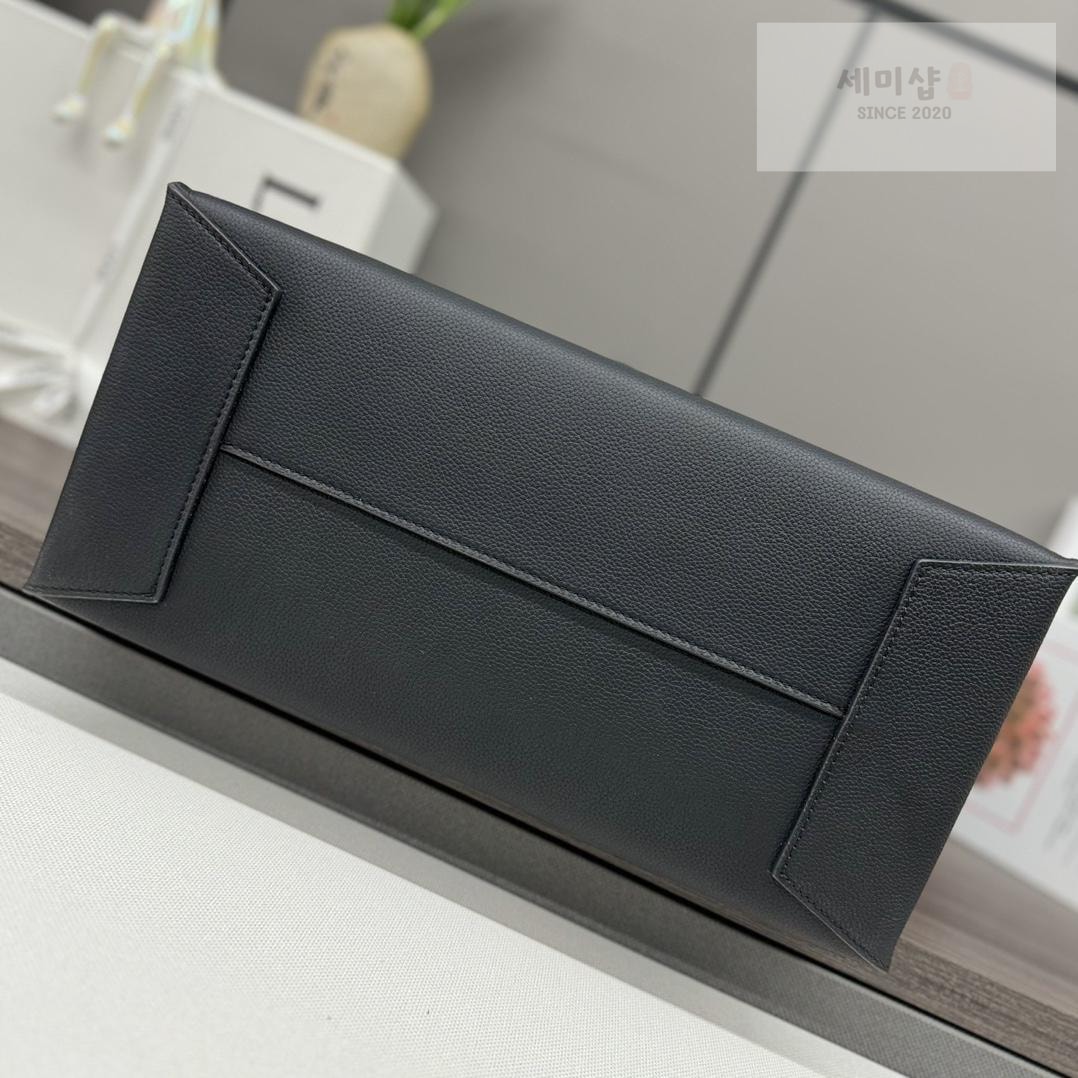 Loewe Loewe Buckle Zip Tote Bag 5번 이미지