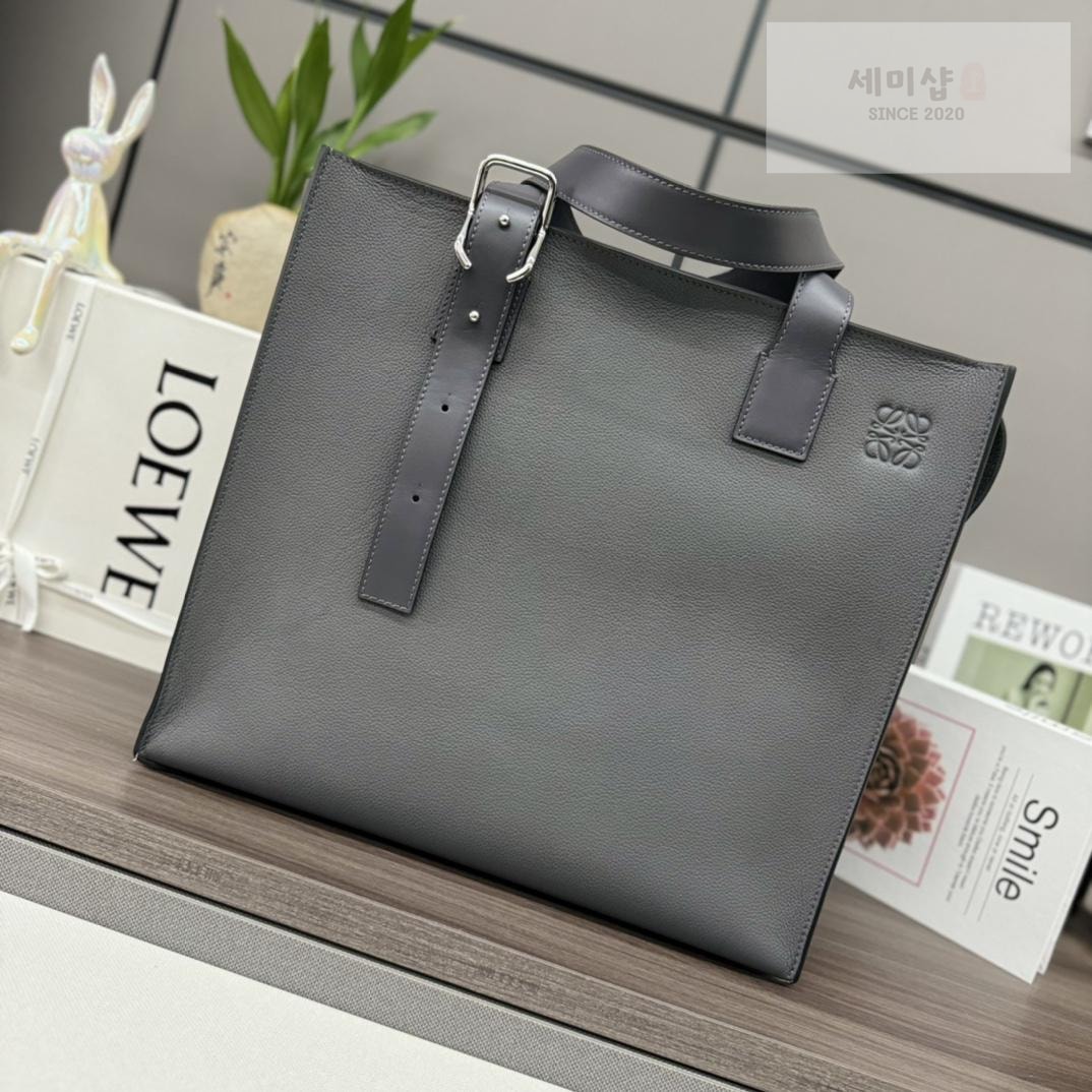 Loewe Loewe Buckle Zip Tote Bag 8번 이미지