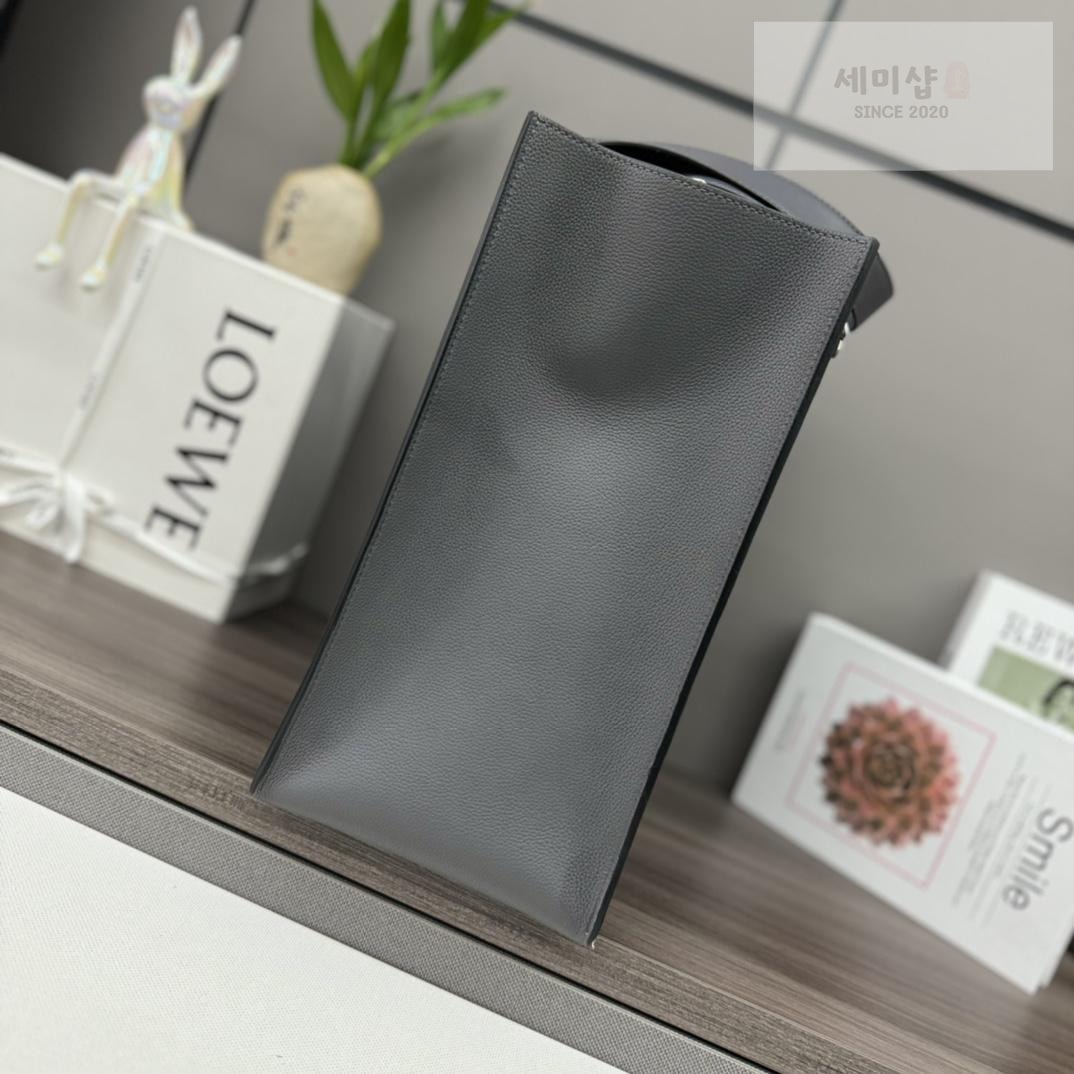 Loewe Loewe Buckle Zip Tote Bag 9번 이미지