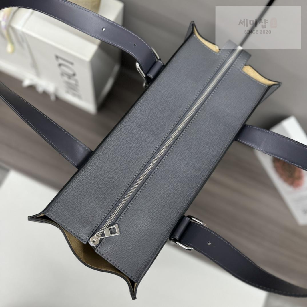 Loewe Loewe Buckle Zip Tote Bag 13번 이미지