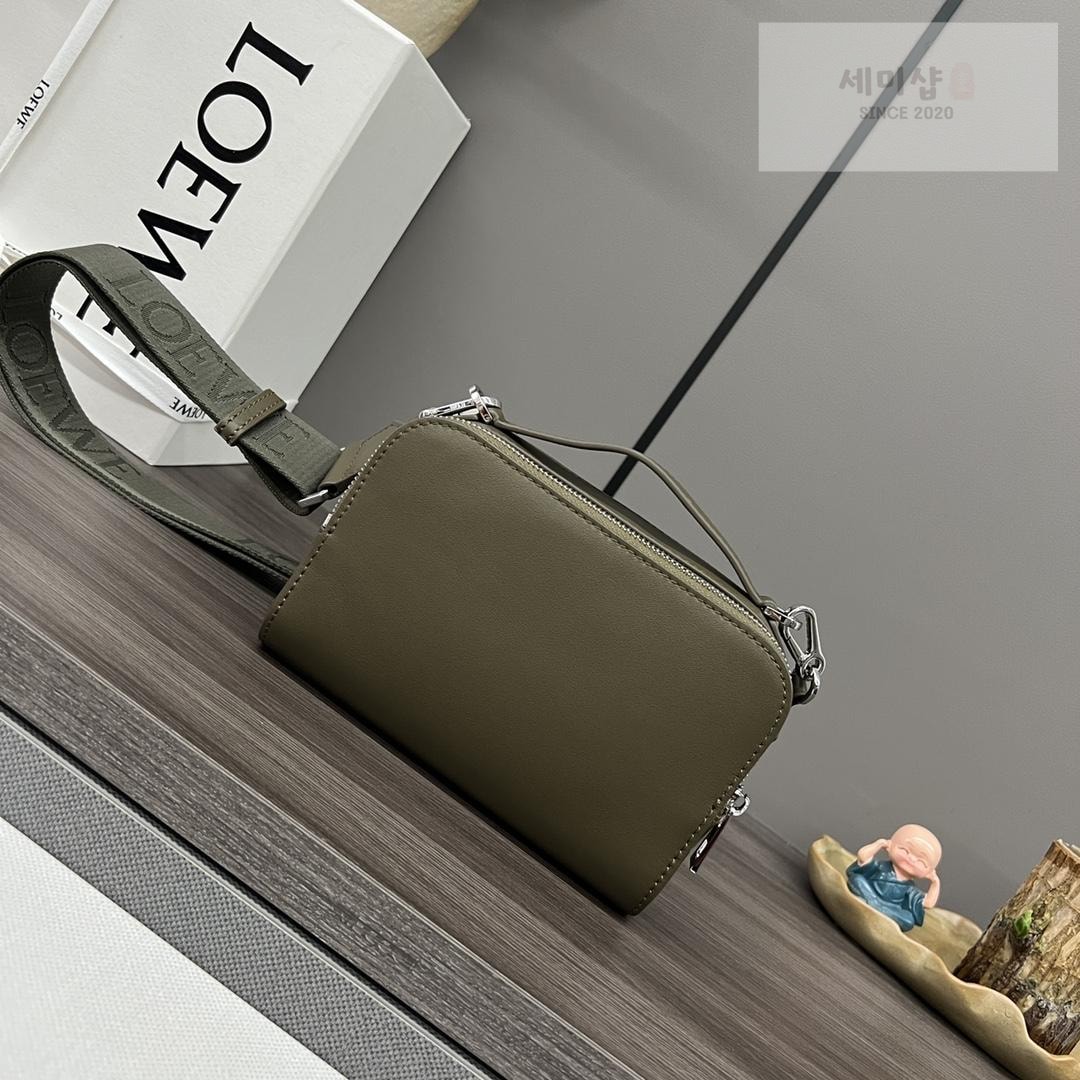Loewe Loewe Camera Shoulder Bag 20번 이미지