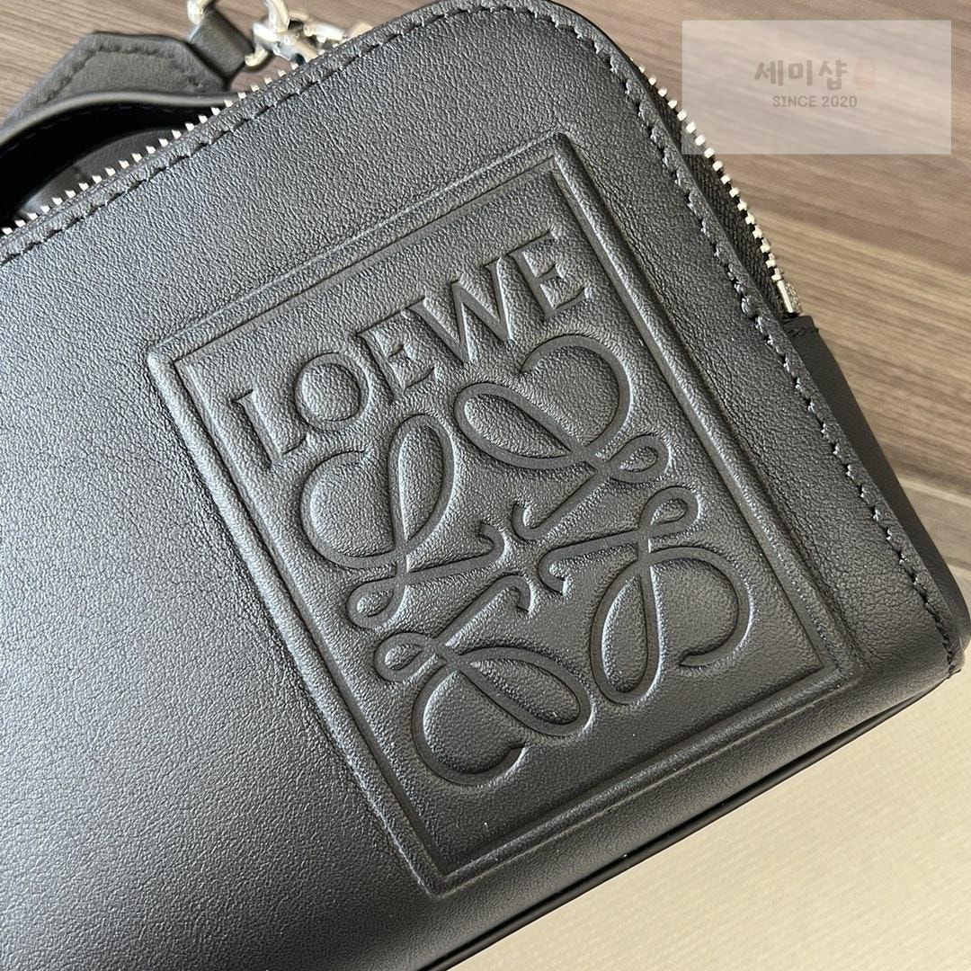 Loewe Loewe Camera Shoulder Bag 9번 이미지