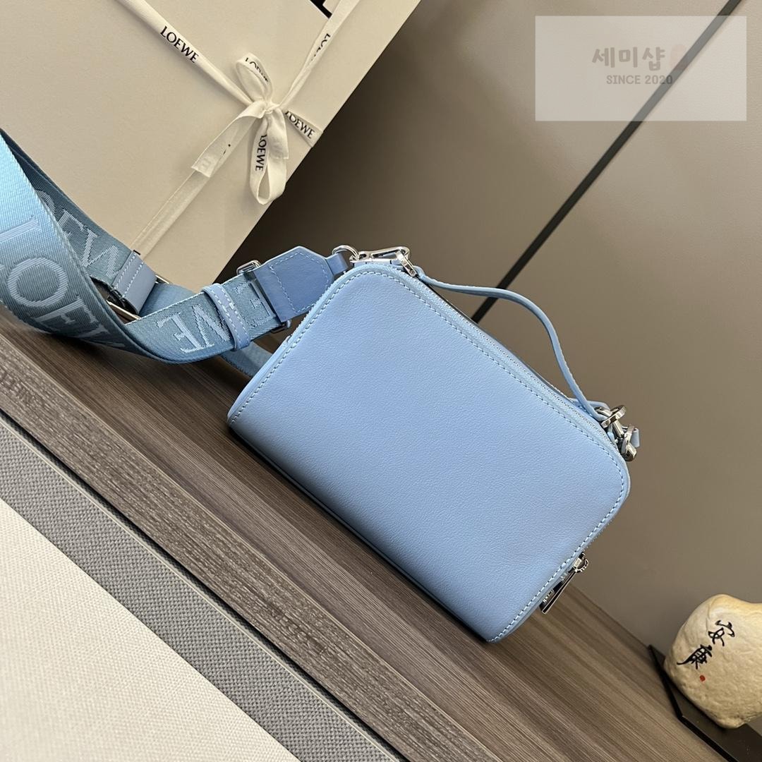 Loewe Loewe Camera Shoulder Bag 13번 이미지