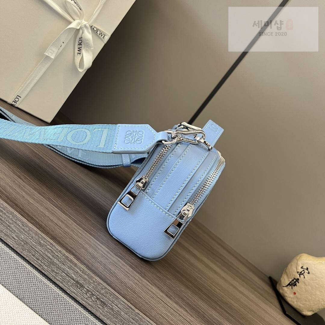 Loewe Loewe Camera Shoulder Bag 21번 이미지
